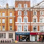 Large 1 Bedroom In Center Of London 2