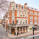 Large 1 Bedroom In Center Of London 2